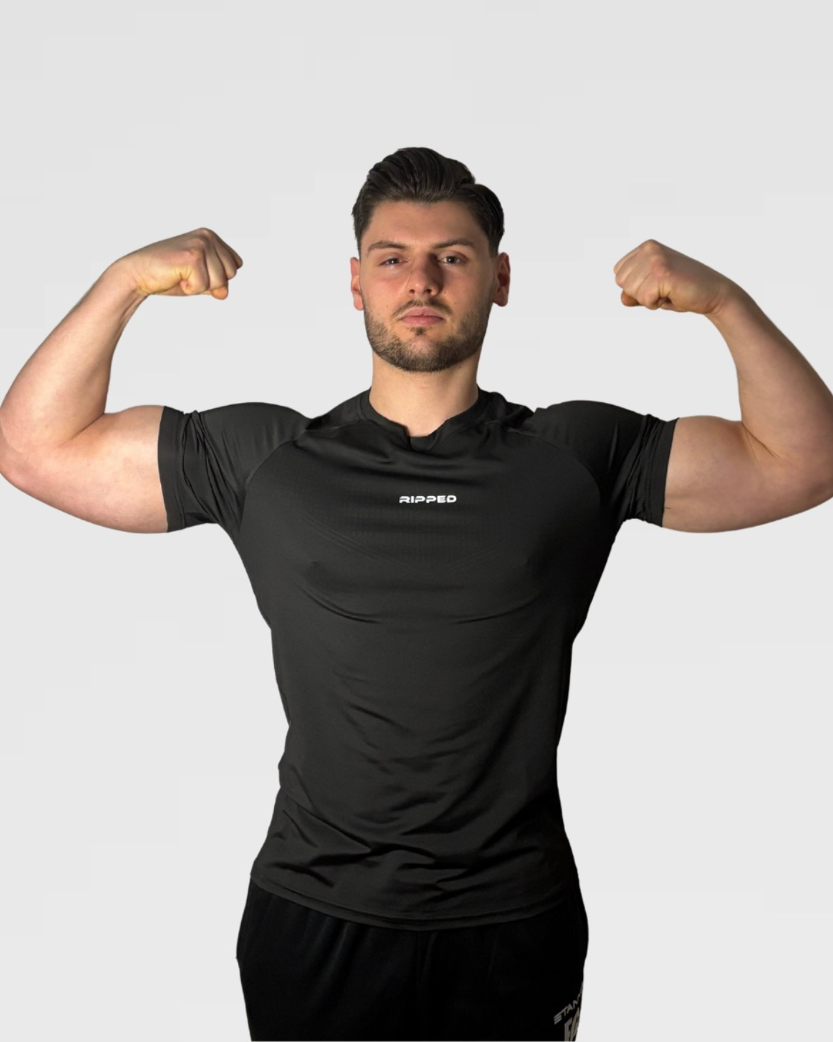 Ripped Shirt schwarz